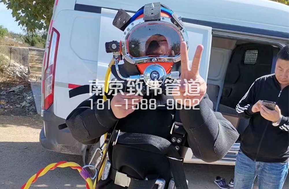 靖安村沉淀池清底